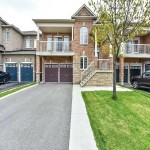 Home for sale in Brampton. 2800sqft. 3 separate entrance units!