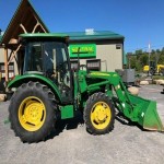 2013 JOHN DEERE 5065E – CAB TRACTOR WITH LOADER – LOW HOURS