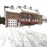 Spacious property just steps from Lake Champlain