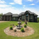 This home is a little piece of paradise and close to the lake!