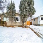 Great Investment property close to Red Deer College!!!