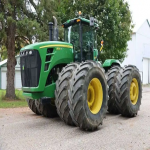 Selling John Deere tractor 9530