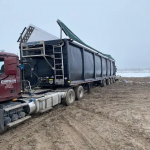 Deloupe walking floor trailers